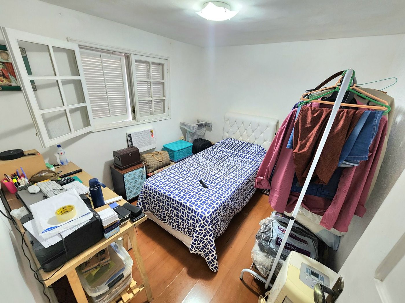 Casa próximo da praia com 3 dormitórios à venda, 128 m² por R$ 1.300.000 - Pompéia - Santos/SP