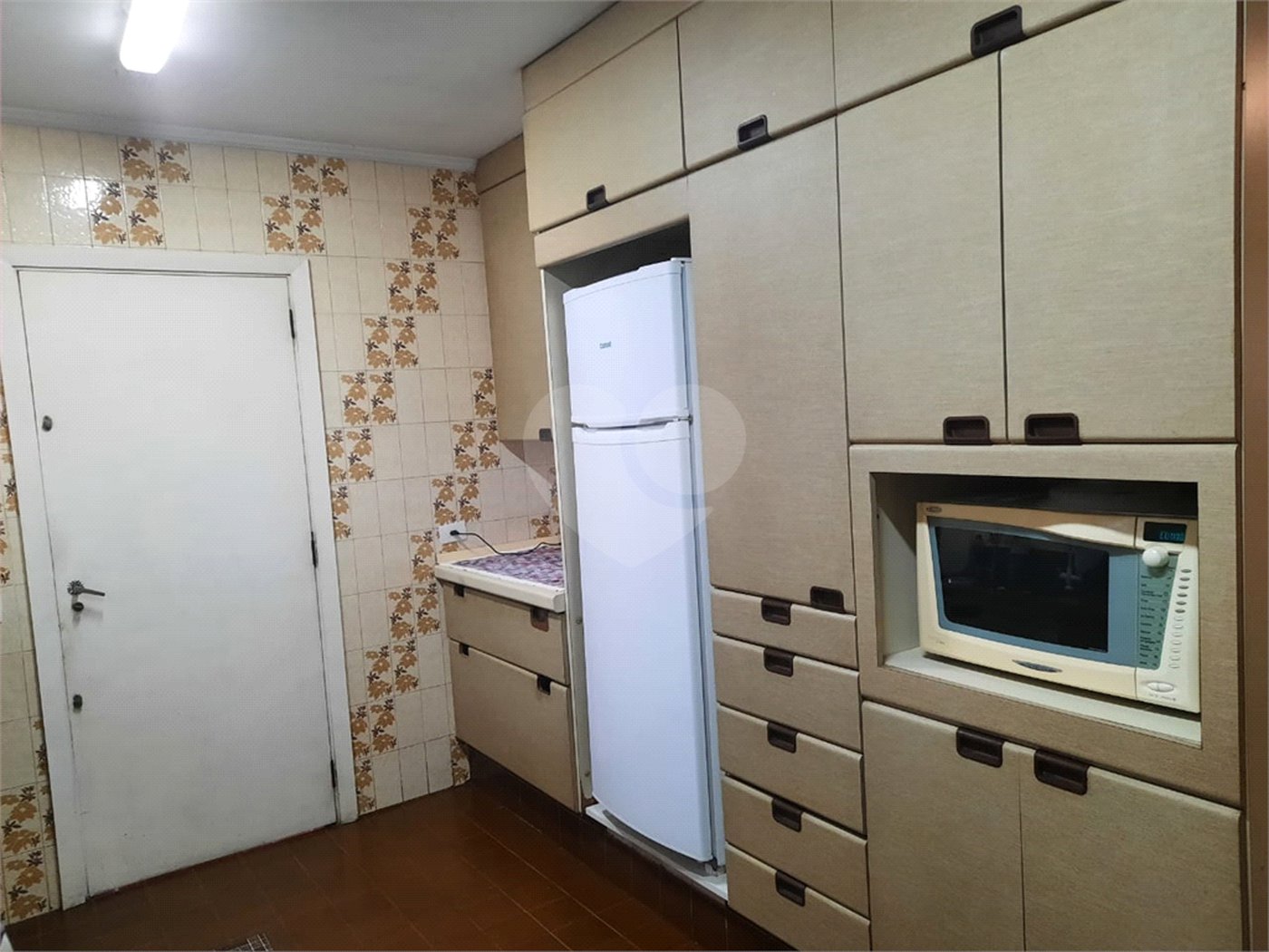 Sobrado à venda com 5 quartos, sendo 3 suítes, em Jardim Marajoara, São Paulo, SP