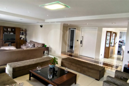 Apartamento à venda com 3 suítes em Tatuapé, São Paulo, SP