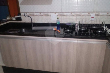Apartamento à venda com 2 quartos em Jardim Itamarati, Poá, SP