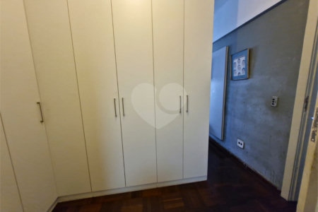 Apartamento à venda com 4 quartos, sendo 1 suíte, em Tijuca, Rio de Janeiro, RJ