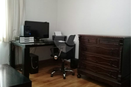 Apartamento à venda com 2 quartos em Vila Mariana, São Paulo, SP