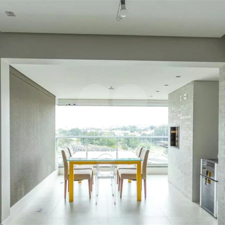 Apartamento à venda com 3 quartos, sendo 1 suíte, em Vila Anastácio, São Paulo, SP