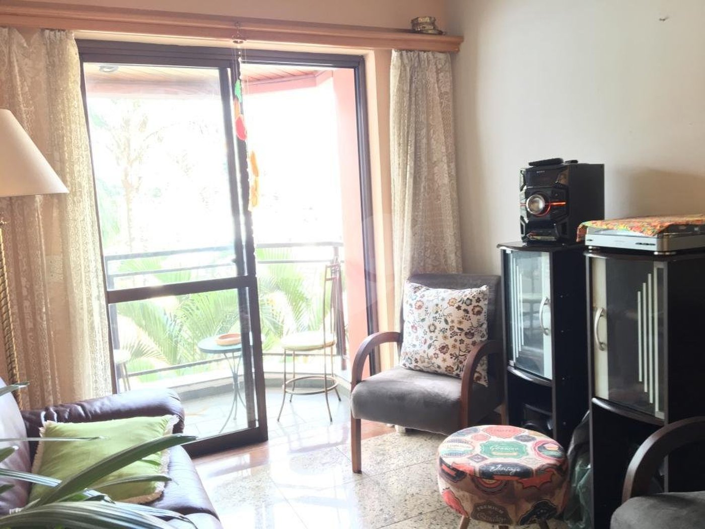 Apartamento à venda com 3 quartos, sendo 1 suíte, em Vila Mariana, São Paulo, SP