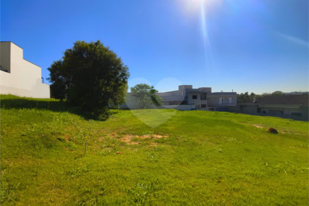Terreno à venda no condomínio Campos do Conde I e II, Sorocaba - SP