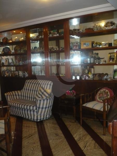 Apartamento à venda com 4 quartos, sendo 2 suítes,  em Santana, São Paulo, SP