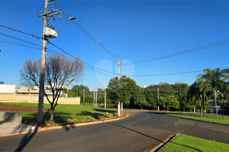 Terreno à venda em Jardim São Camilo, Araraquara, SP