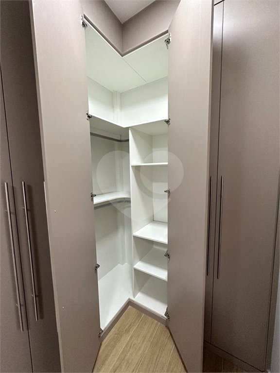 Casa à venda com 3 quartos, sendo 1 suíte,  no condomínio Lagos D Icaraí, Salto - SP
