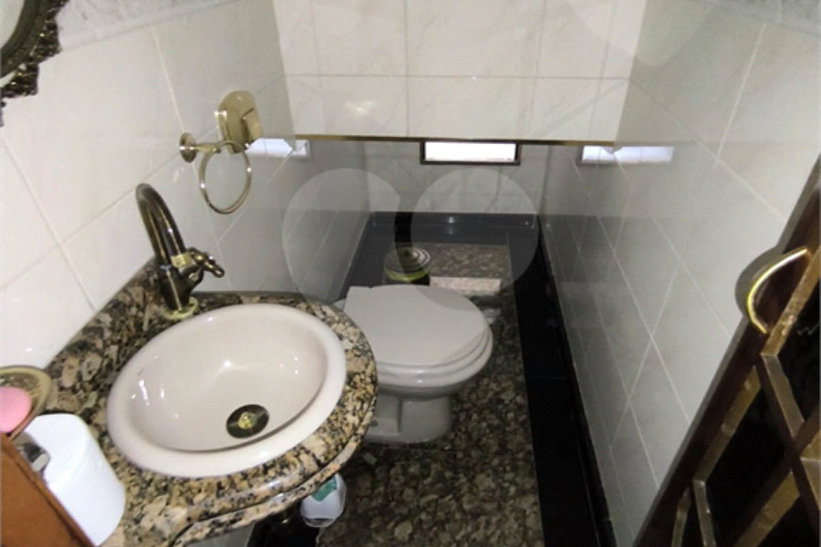 Sobrado à venda com 3 quartos, sendo 1 suíte, em Tremembé, São Paulo, SP