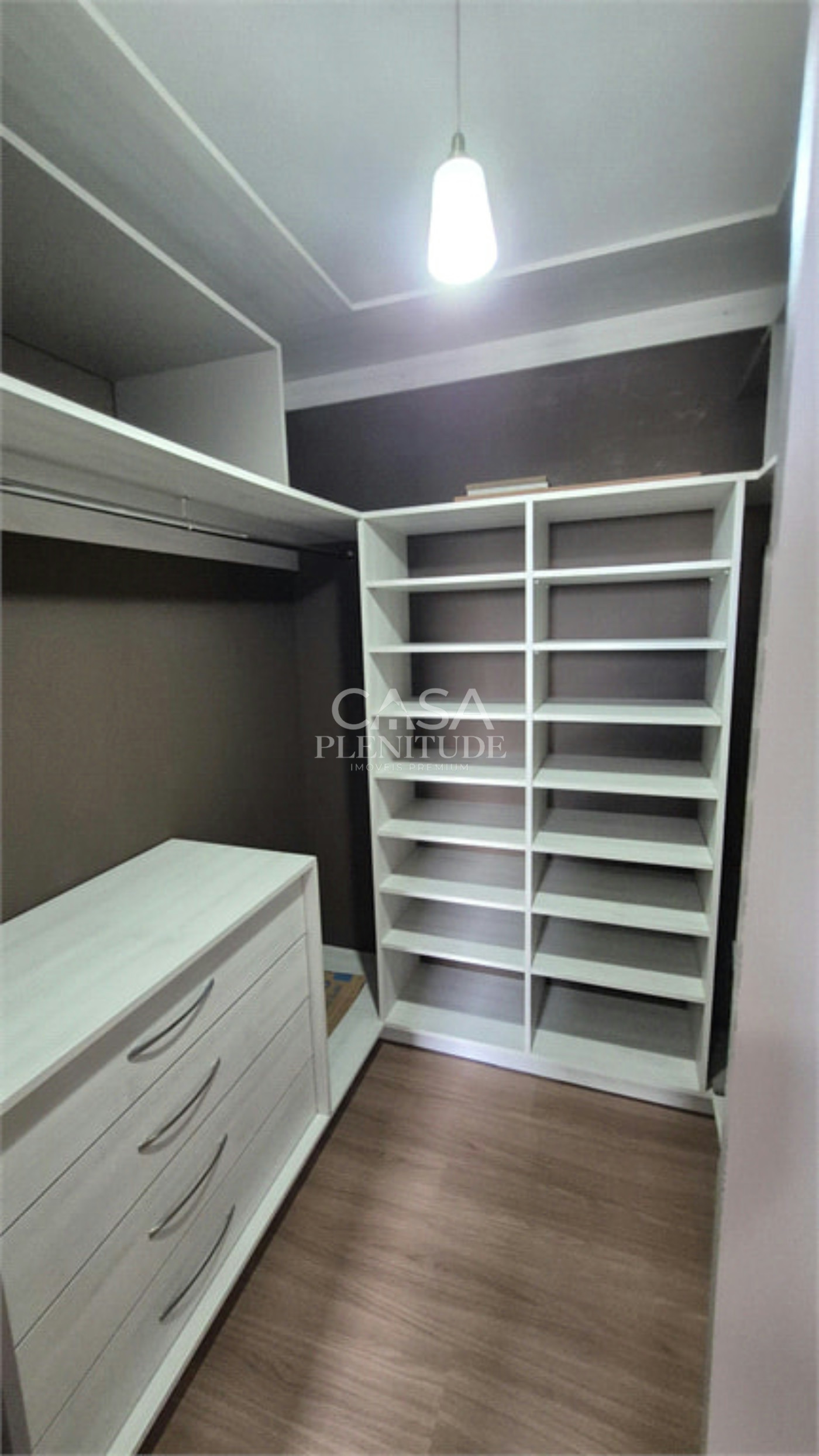 Apartamento à venda com 3 quartos, sendo 1 suíte, em Parque Campolim, Sorocaba, SP