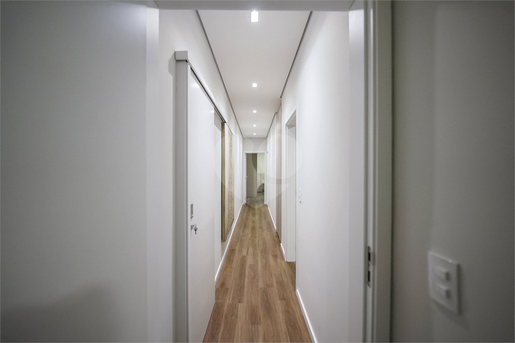 Casa à venda com 4 suítes no condomínio Alphaville Nova Esplanada 4, Votorantim - SP