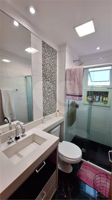 Apartamento à venda com 3 quartos, sendo 1 suíte,  em Vila Leonor, São Paulo, SP