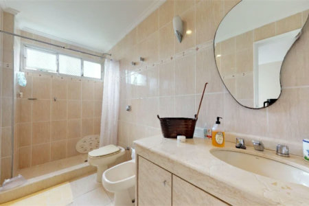 Apartamento à venda com 4 quartos, sendo 2 suítes, em Pinheiros, São Paulo, SP