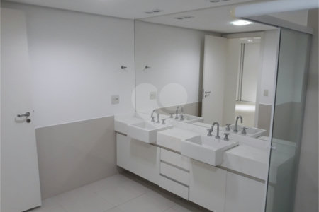 Apartamento para alugar com 4 suítes em Chácara Flora, São Paulo, SP
