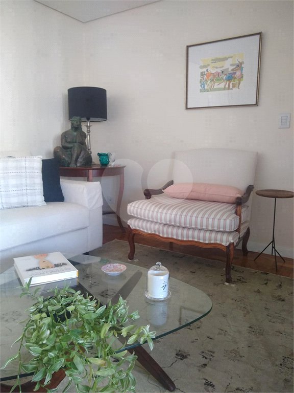 Apartamento à venda com 2 quartos, sendo 1 suíte, em Jardim América, São Paulo, SP