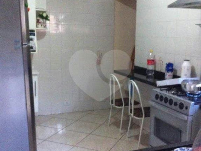Sobrado à venda com 3 quartos em Jardim Brasil (zona Norte), São Paulo, SP
