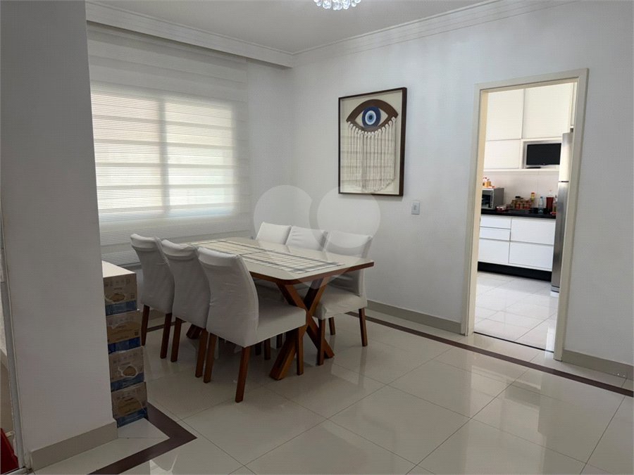 Casa à venda com 4 quartos, sendo 3 suítes,  no condomínio The House, São Paulo - SP
