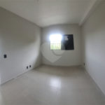 Casa de Vila à venda com 2 quartos em Jardim das Azaléias, Sorocaba, SP