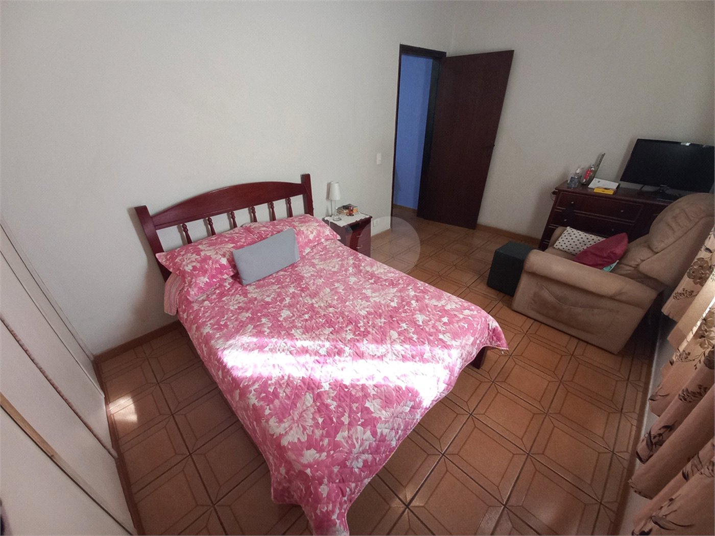 Casa Térrea à venda com 3 quartos em Jardim Maria Virginia, São Paulo, SP
