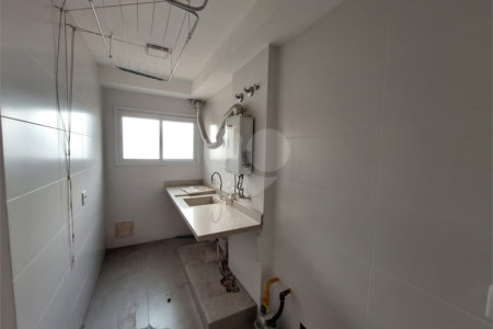 Apartamento à venda com 3 suítes em Vila Maria Alta, São Paulo, SP