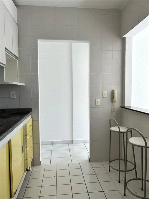 Apartamento à venda com 2 quartos, sendo 1 suíte,  em Vila Andrade, São Paulo, SP