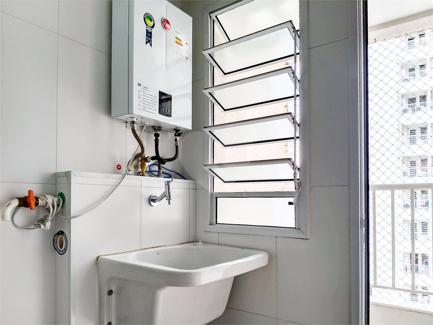 Apartamento à venda com 3 quartos, sendo 1 suíte, em Parque Campolim, Sorocaba, SP