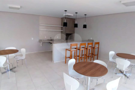 Apartamento à venda com 2 quartos em Parque Ipê, São Paulo, SP