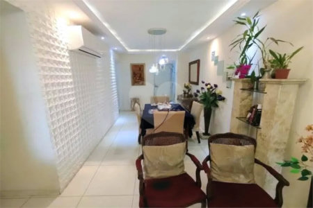 Apartamento à venda com 3 quartos, sendo 1 suíte, em Vila Isabel, Rio de Janeiro, RJ