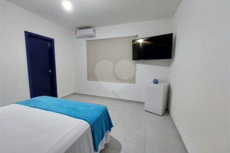 Casa à venda com 2 quartos, sendo 1 suíte,  em São José, Armação dos Búzios, RJ