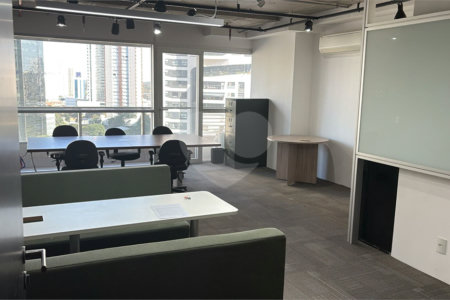 Sala para alugar em Vila Gertrudes, São Paulo, SP