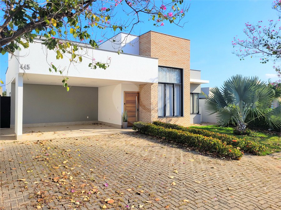 Casa à venda com 3 suítes no condomínio Alphaville Nova Esplanada 3, Votorantim - SP