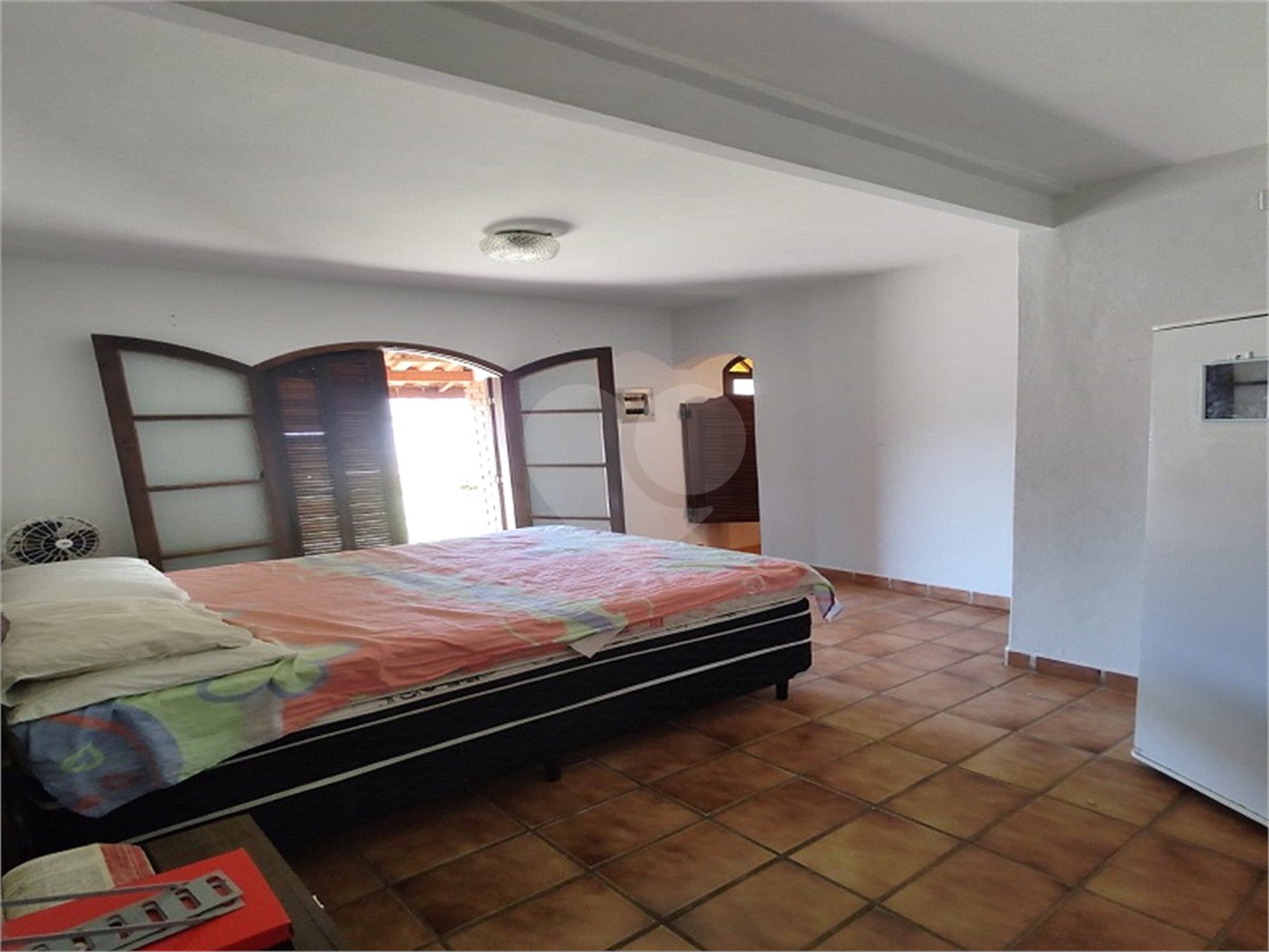 Chácara à venda com 5 quartos, sendo 3 suítes, em Chácaras Fernão Dias, Atibaia, SP