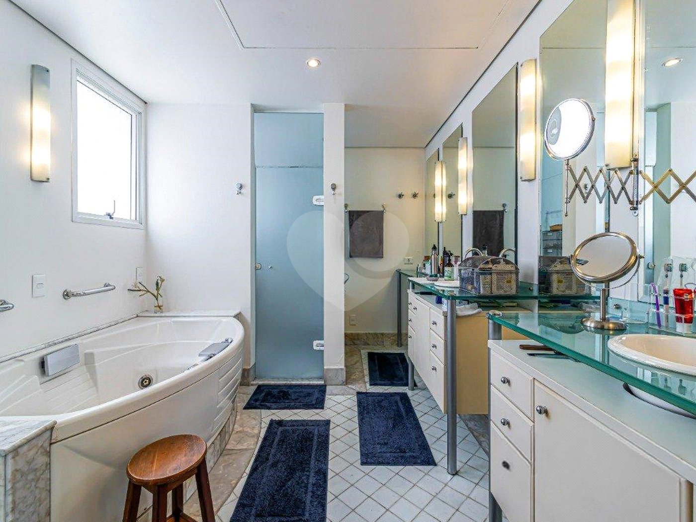 Apartamento à venda com 4 suítes em Chácara Itaim, São Paulo, SP
