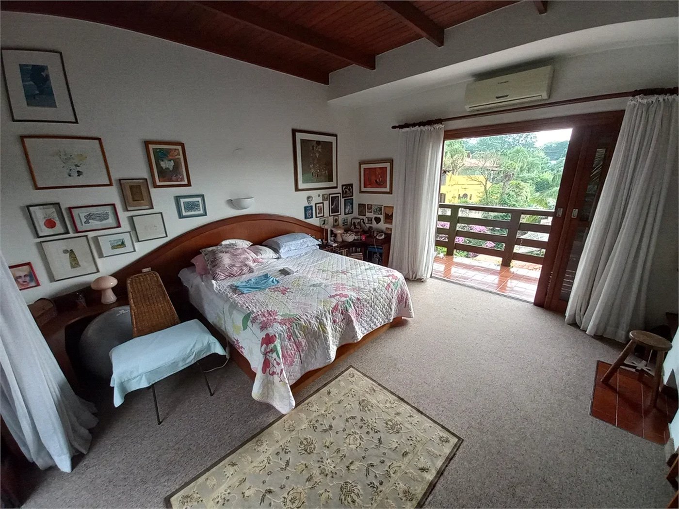 Sobrado à venda com 4 quartos, sendo 2 suítes,  em Fazenda Morumbi, São Paulo, SP