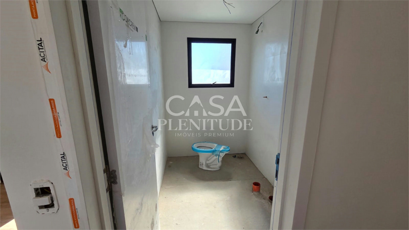 Duplex à venda ou para alugar com 4 quartos, sendo 5 suítes, em Parque Campolim, Sorocaba, SP