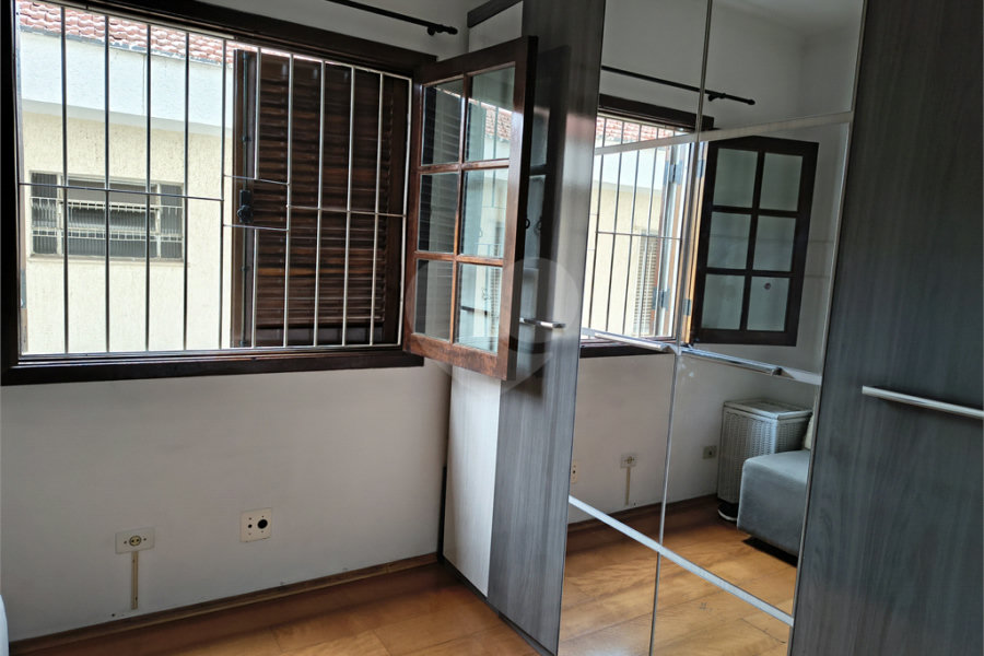 Sobrado à venda com 3 quartos, sendo 1 suíte, em Tremembé, São Paulo, SP