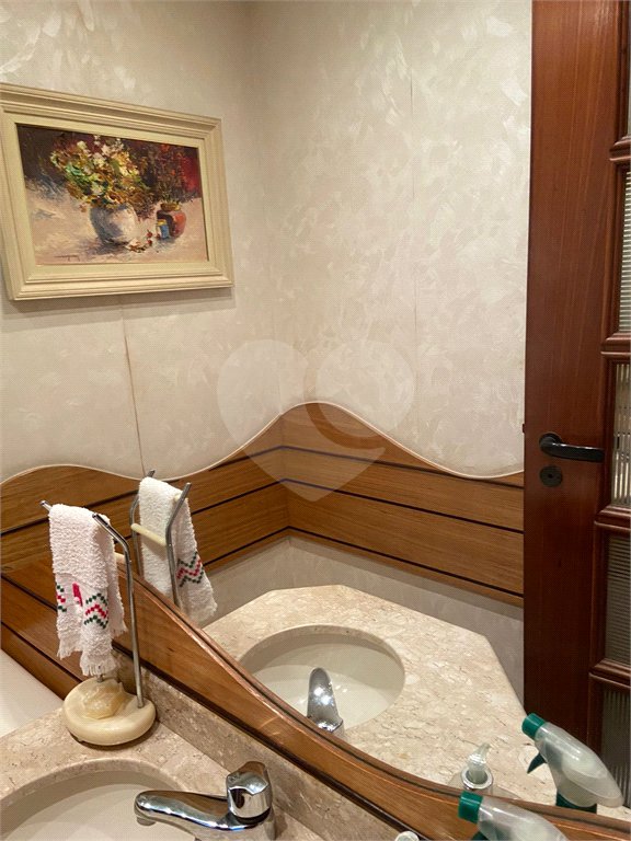 Apartamento à venda com 4 quartos, sendo 3 suítes,  em Cidade São Francisco, São Paulo, SP