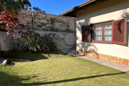 Casa à venda ou para alugar com 3 quartos, sendo 1 suíte, no condomínio Recanto Florido, Vinhedo - SP