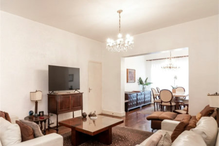 Casa à venda com 3 quartos, sendo 1 suíte, em Pinheiros, São Paulo, SP