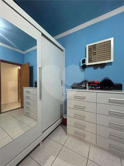 Sobrado à venda com 3 quartos, sendo 1 suíte,  em Jardim Regina, Indaiatuba, SP