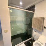 Casa à venda com 4 quartos, sendo 2 suítes, no condomínio Golden Village, Rio de Janeiro - RJ