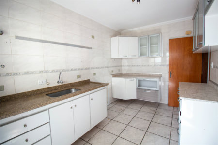 Apartamento à venda com 3 quartos, sendo 1 suíte, no Centro, São Roque, SP