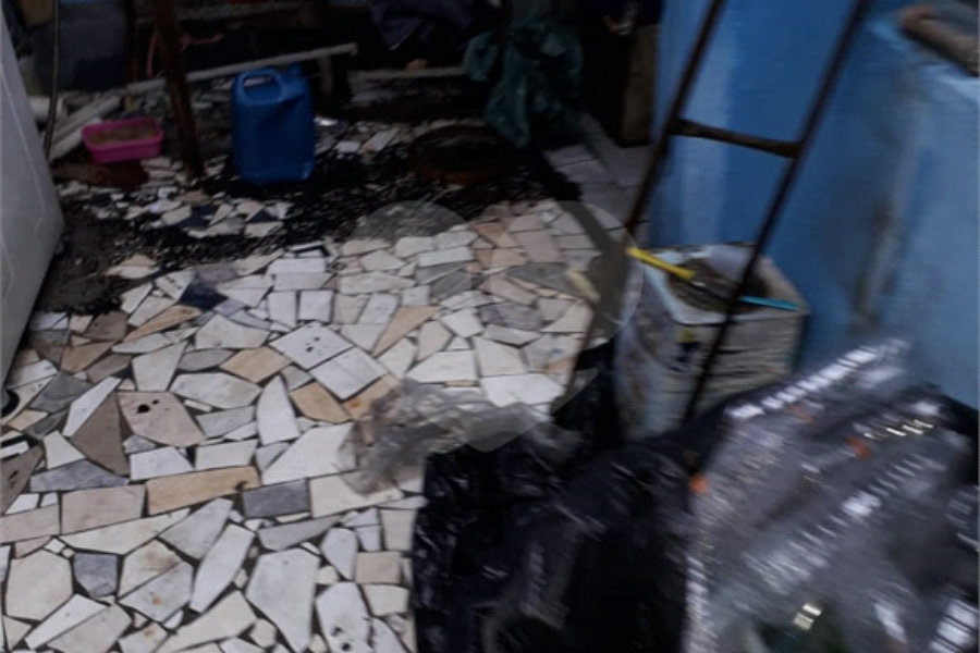 Casa à venda com 2 quartos em Vila Carrão, São Paulo, SP