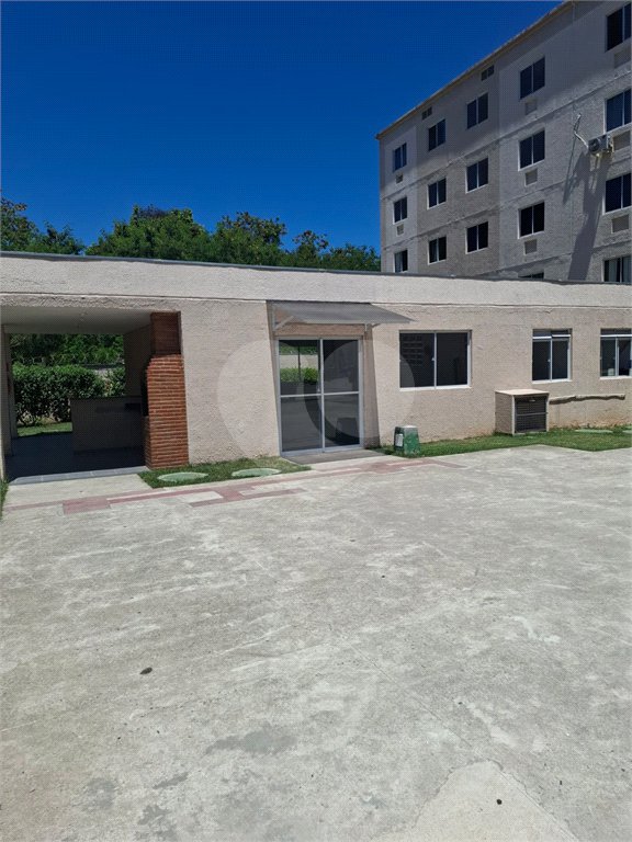 Apartamento para alugar com 2 quartos em Santíssimo, Rio de Janeiro, RJ
