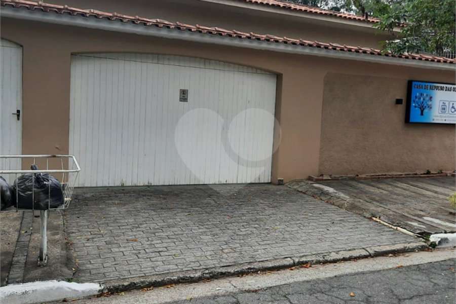 Sobrado à venda com 10 quartos, sendo 3 suítes, em Tremembé, São Paulo, SP