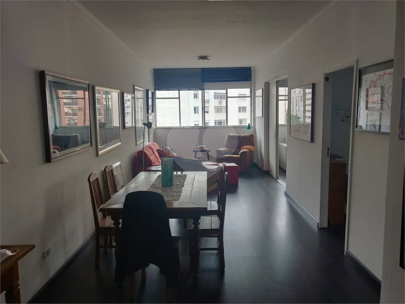 Apartamento à venda com 3 quartos, sendo 2 suítes, em Jardim Paulista, São Paulo, SP