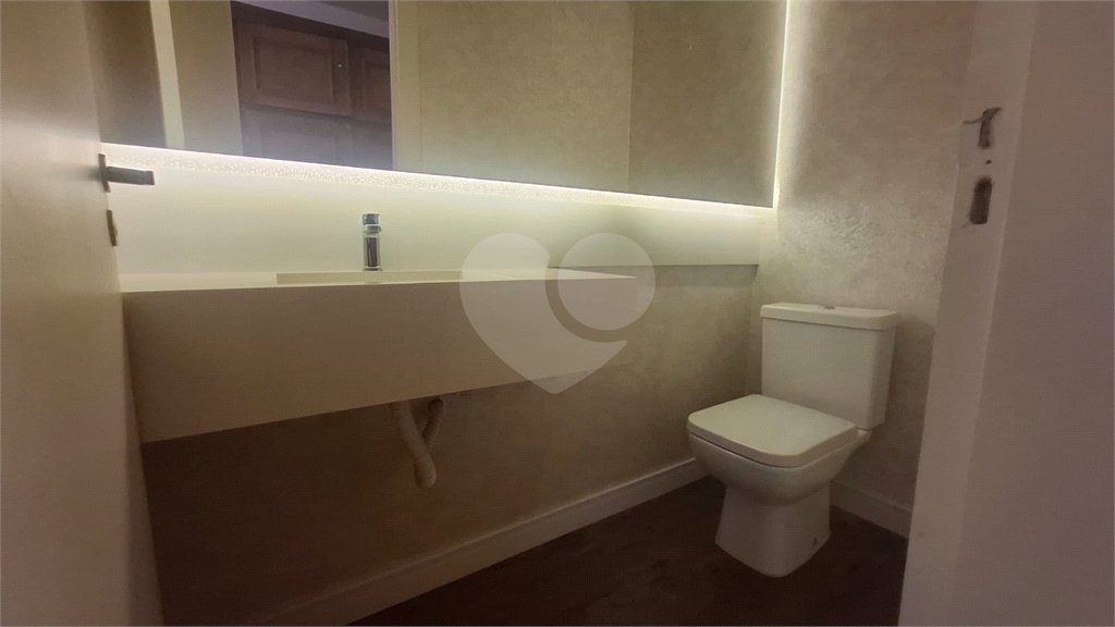 Apartamento à venda com 3 quartos, sendo 1 suíte, em Jardim Paulista, São Paulo, SP