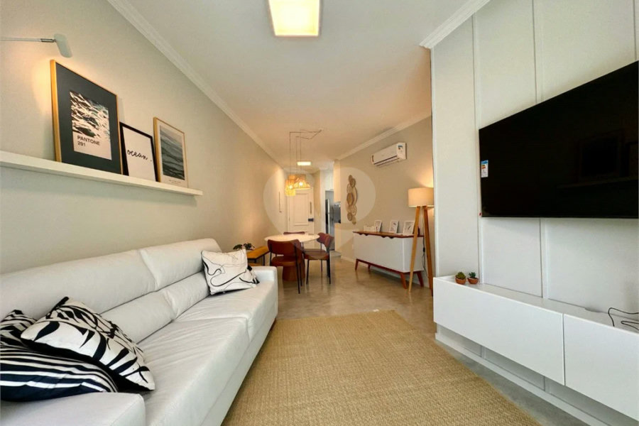 Apartamento à venda com 3 quartos, sendo 1 suíte,  em Riviera de São Lourenço, Bertioga, SP