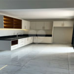 Indaiatuba - Condominio Jardins di Roma - Venda -Locação 0 R$ 10.000,00 mais encargos - condominio - R$ 650,00 - IPTU - R$ 230,00 - Terreno 300ms - construido 170 metros quadrados - Terrea - 3 quartos, uma suíte e uma demi suite , 4 banheiros , piscina - Preparado para água quente até a piscina!!
