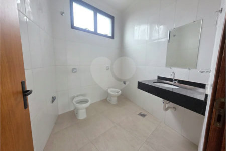 Prédio Comercial para Locação no Jardim Santo Antônio em Valinhos/SP